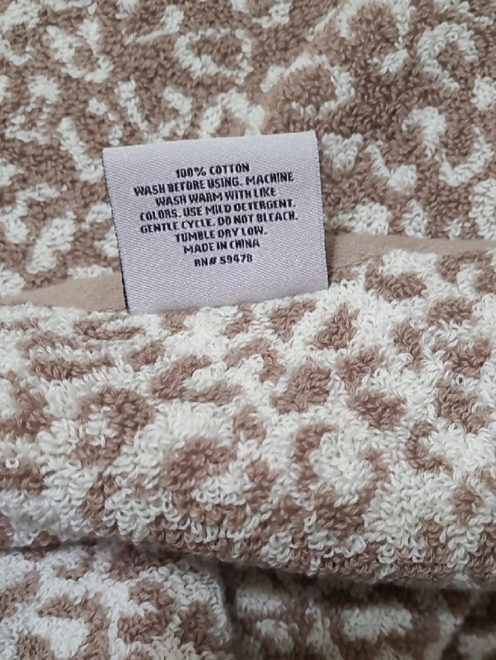 Rachel Zoe Cheetah Mink Coconut Bath Sheet Set